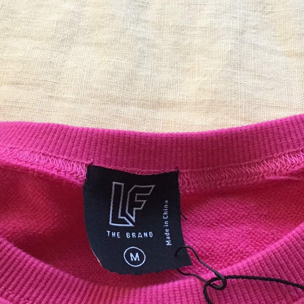 Crop top - Picture 3 of 4